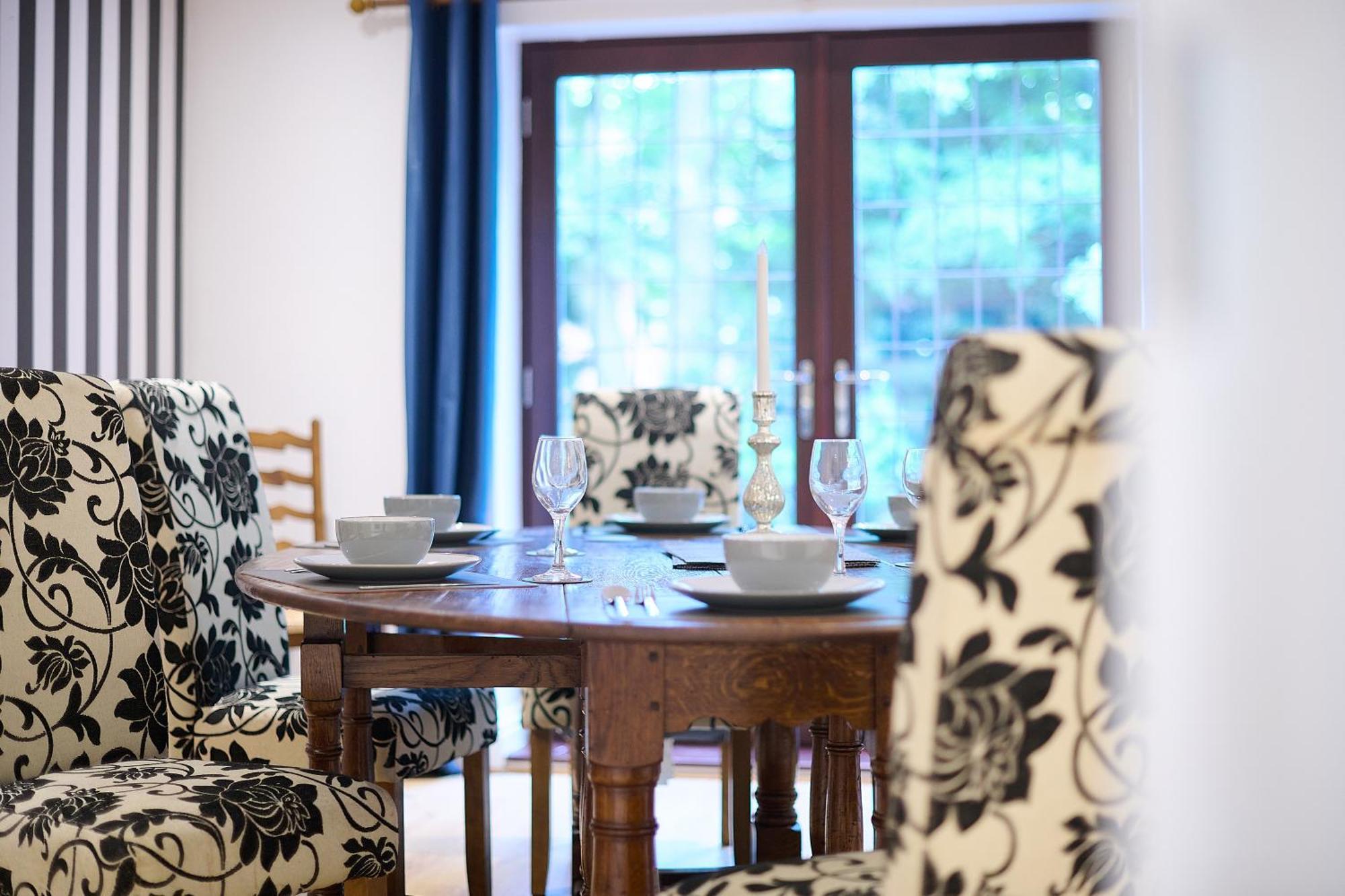 Spacious Home For Large Families And Contractors Wolverhampton Dış mekan fotoğraf