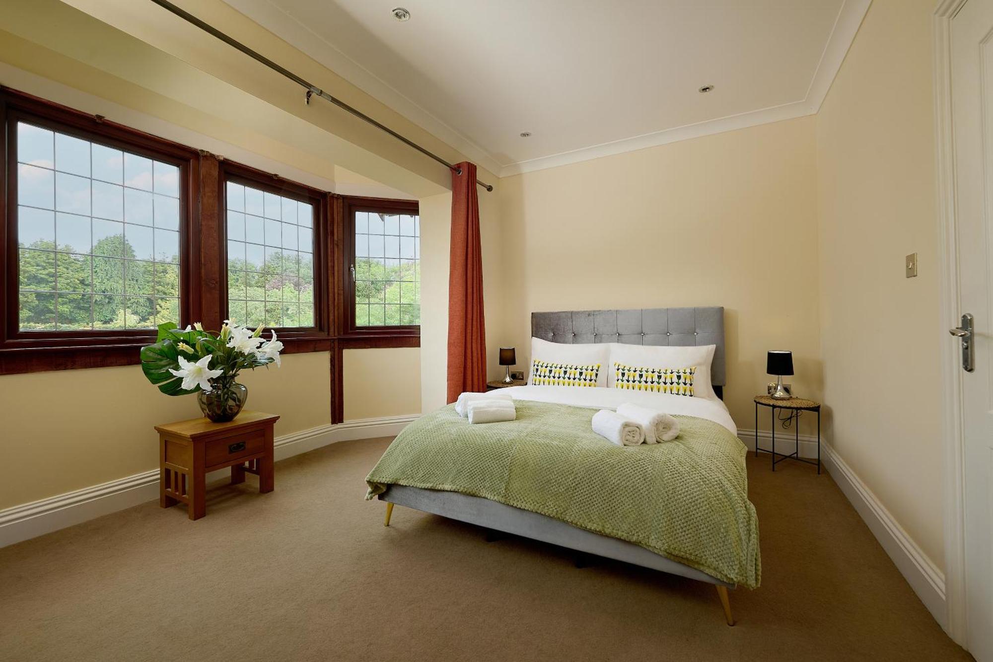 Spacious Home For Large Families And Contractors Wolverhampton Dış mekan fotoğraf