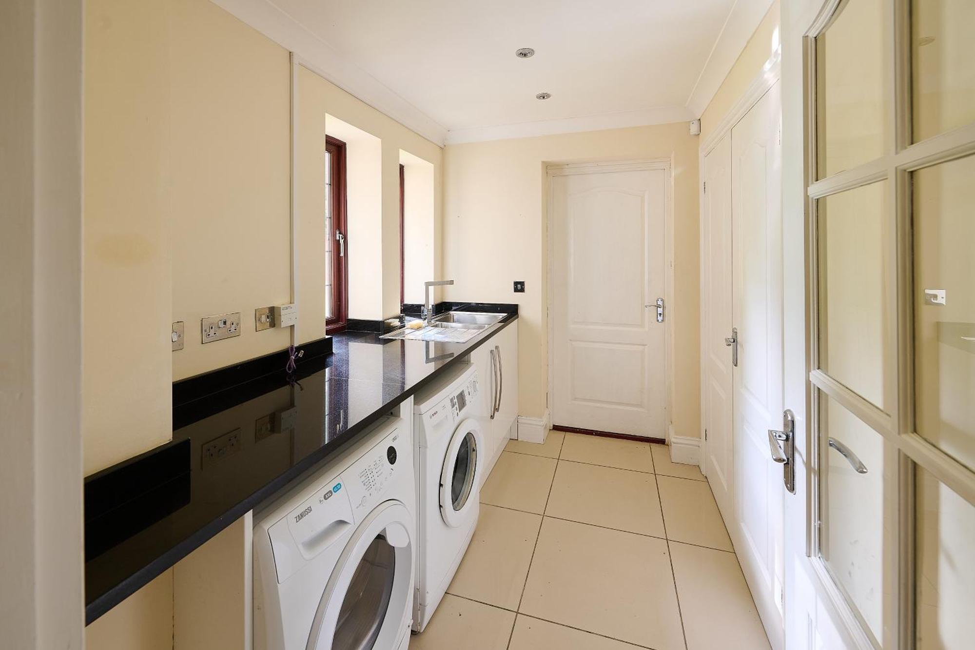Spacious Home For Large Families And Contractors Wolverhampton Dış mekan fotoğraf