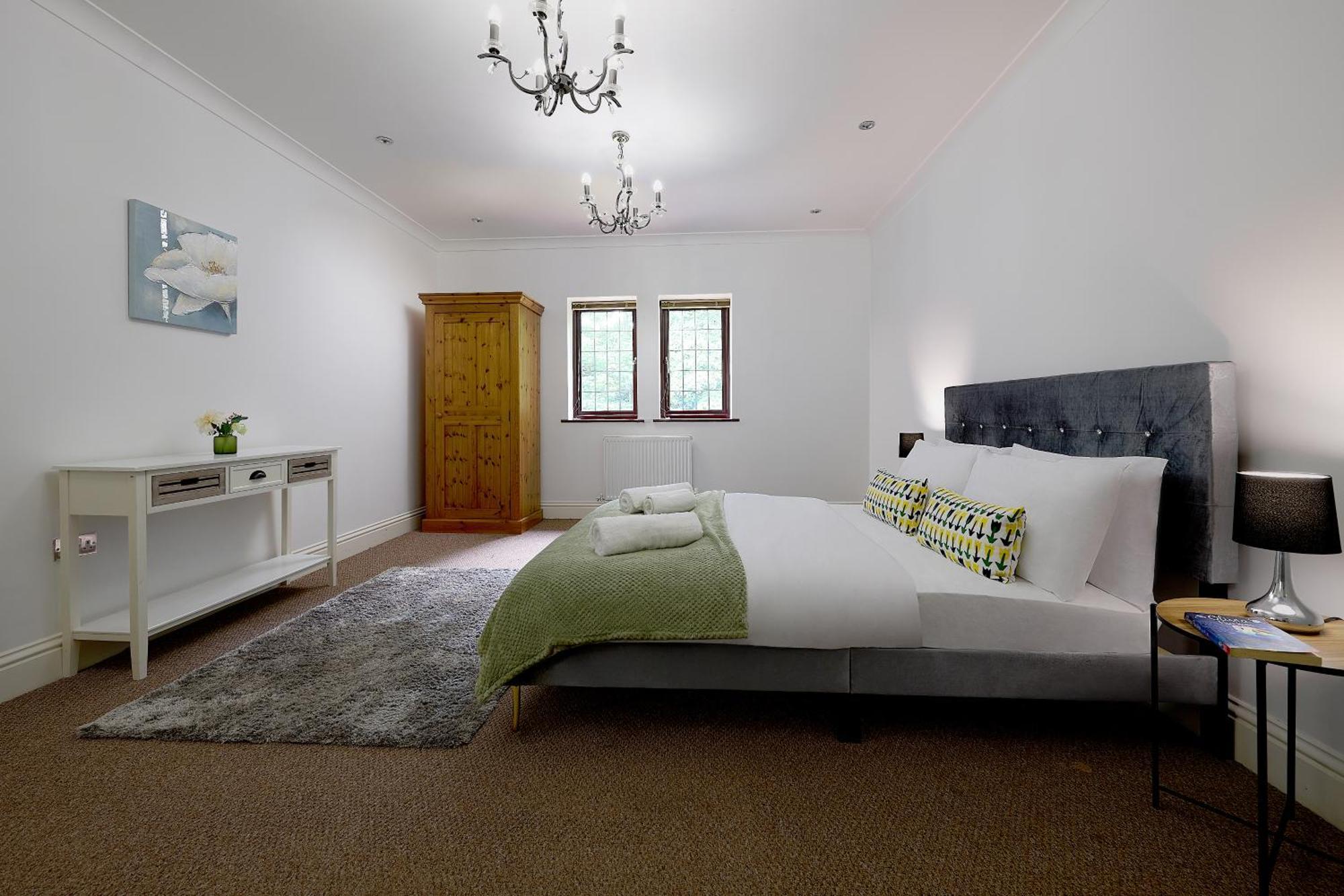 Spacious Home For Large Families And Contractors Wolverhampton Dış mekan fotoğraf