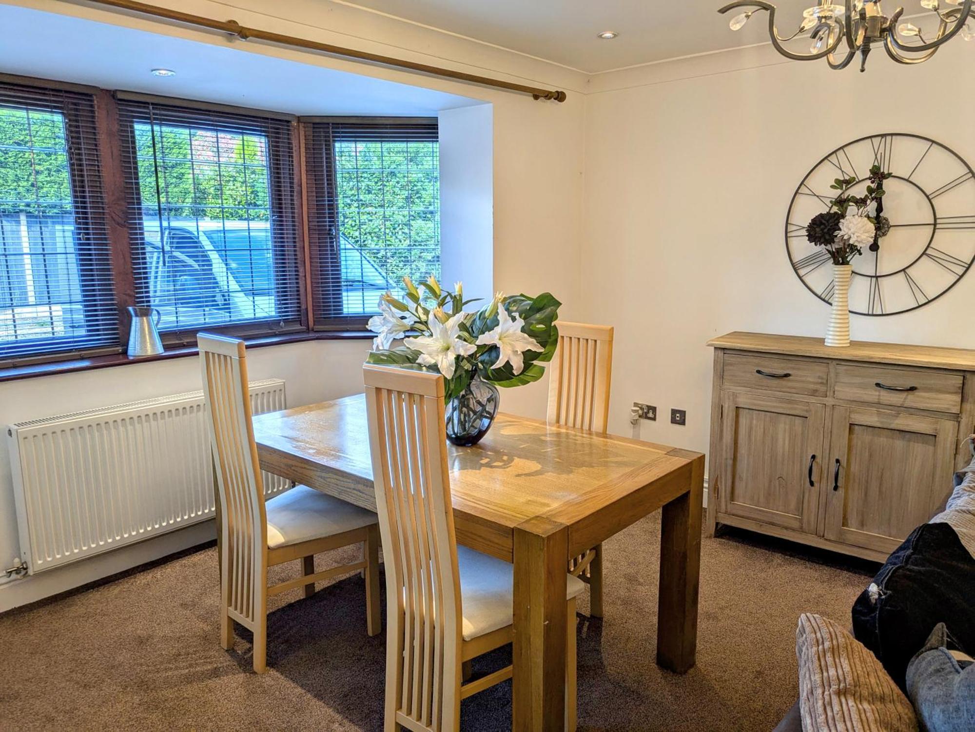 Spacious Home For Large Families And Contractors Wolverhampton Dış mekan fotoğraf